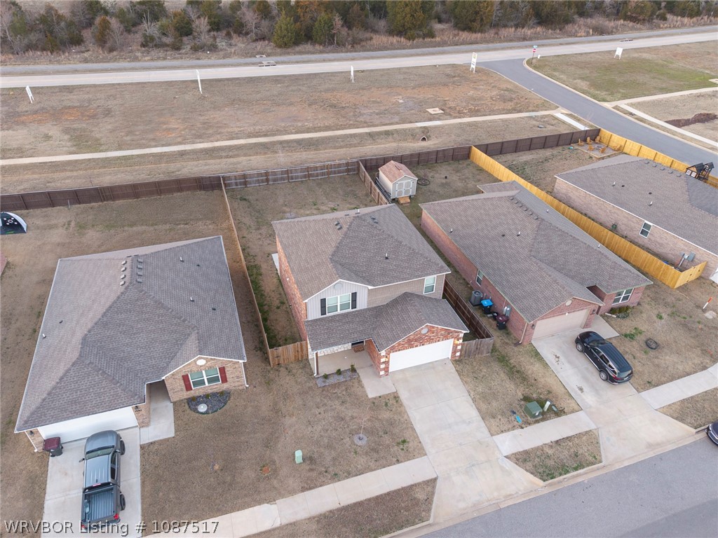 main property photo 47
