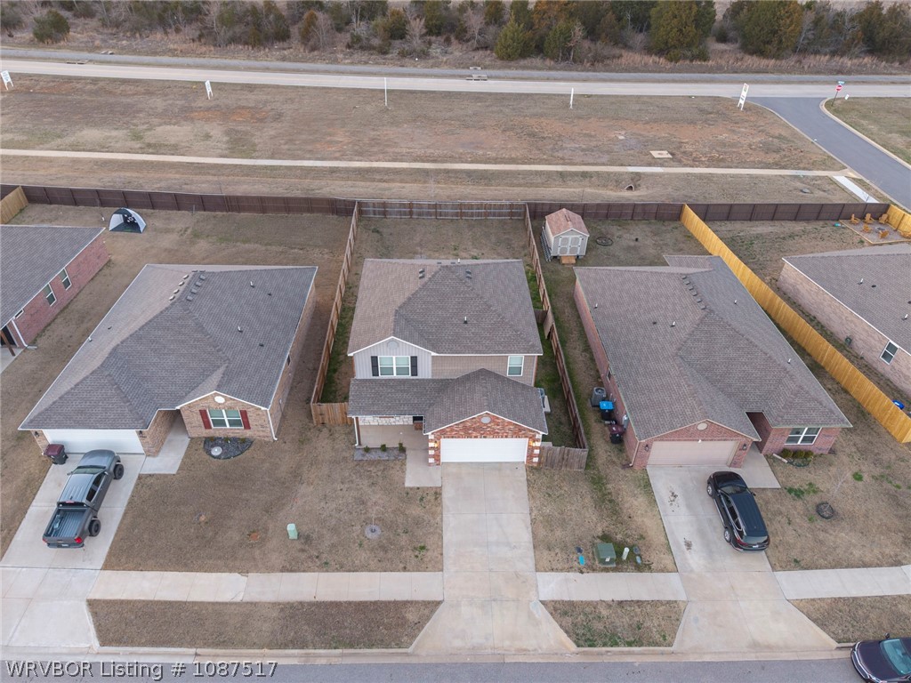 main property photo 50