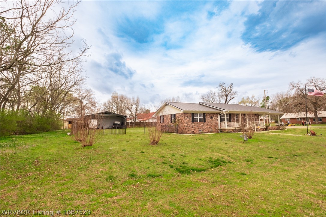 main property photo 18