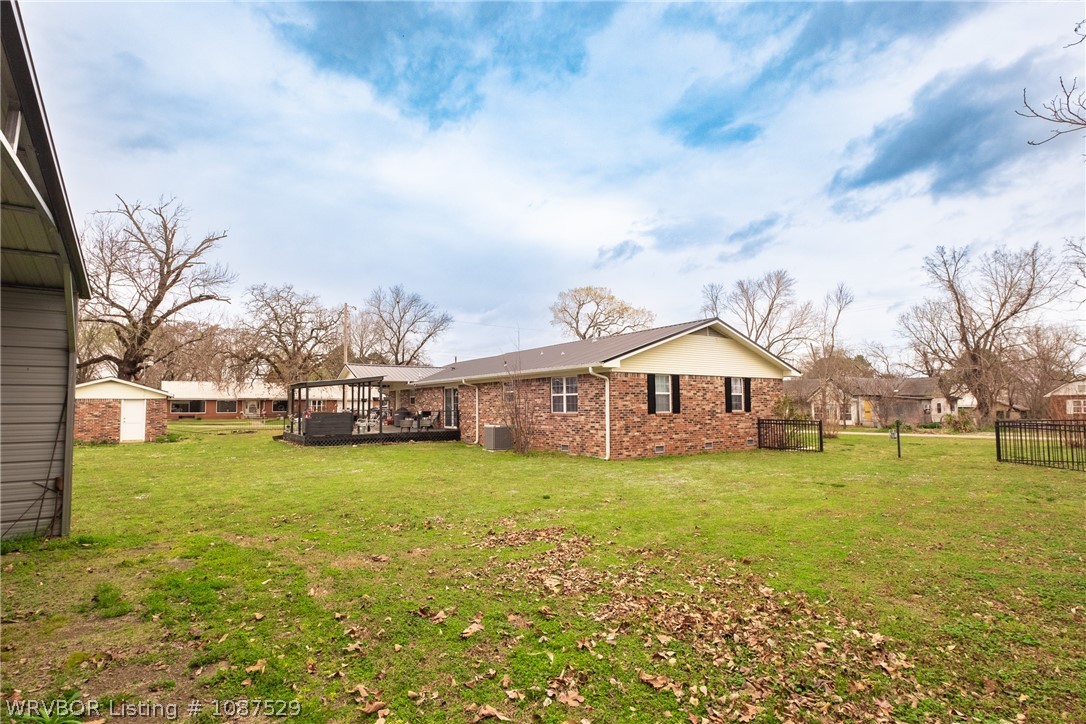 main property photo 19