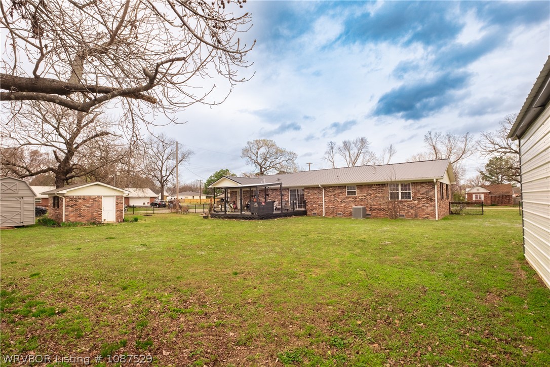 main property photo 22