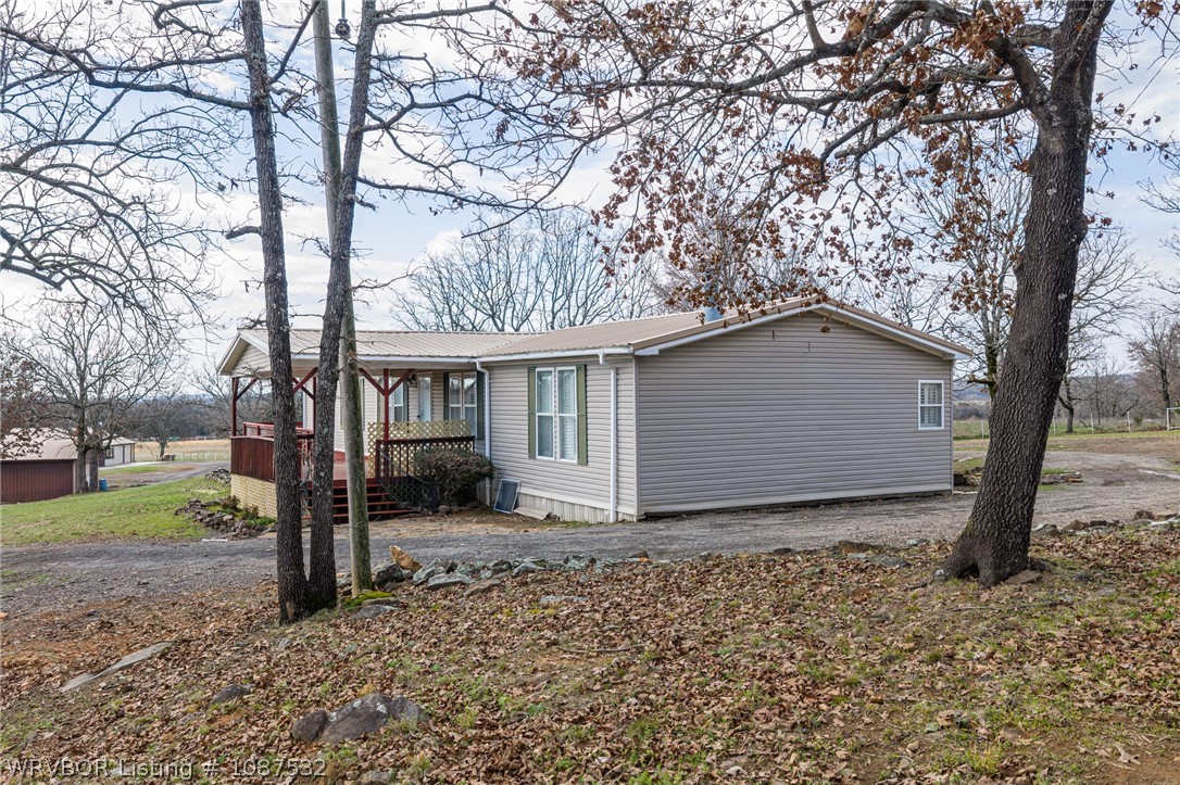 main property photo 10