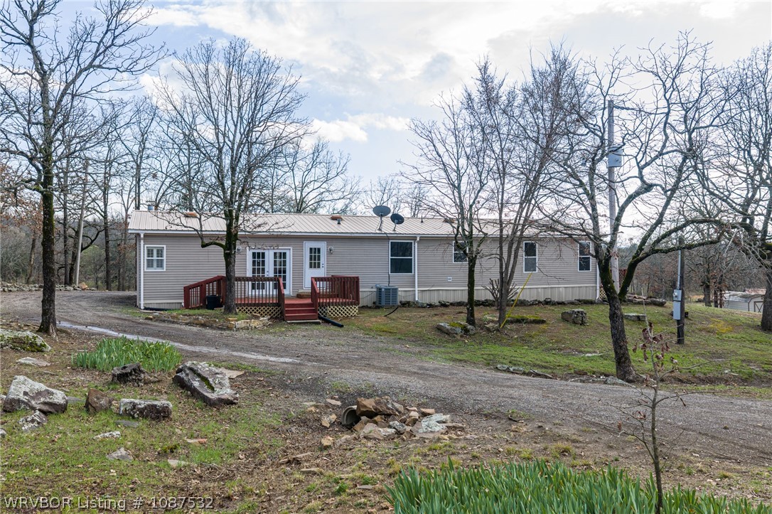 main property photo 11