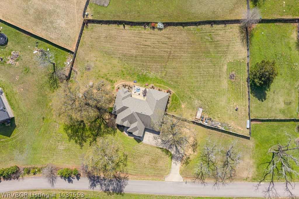 main property photo 74