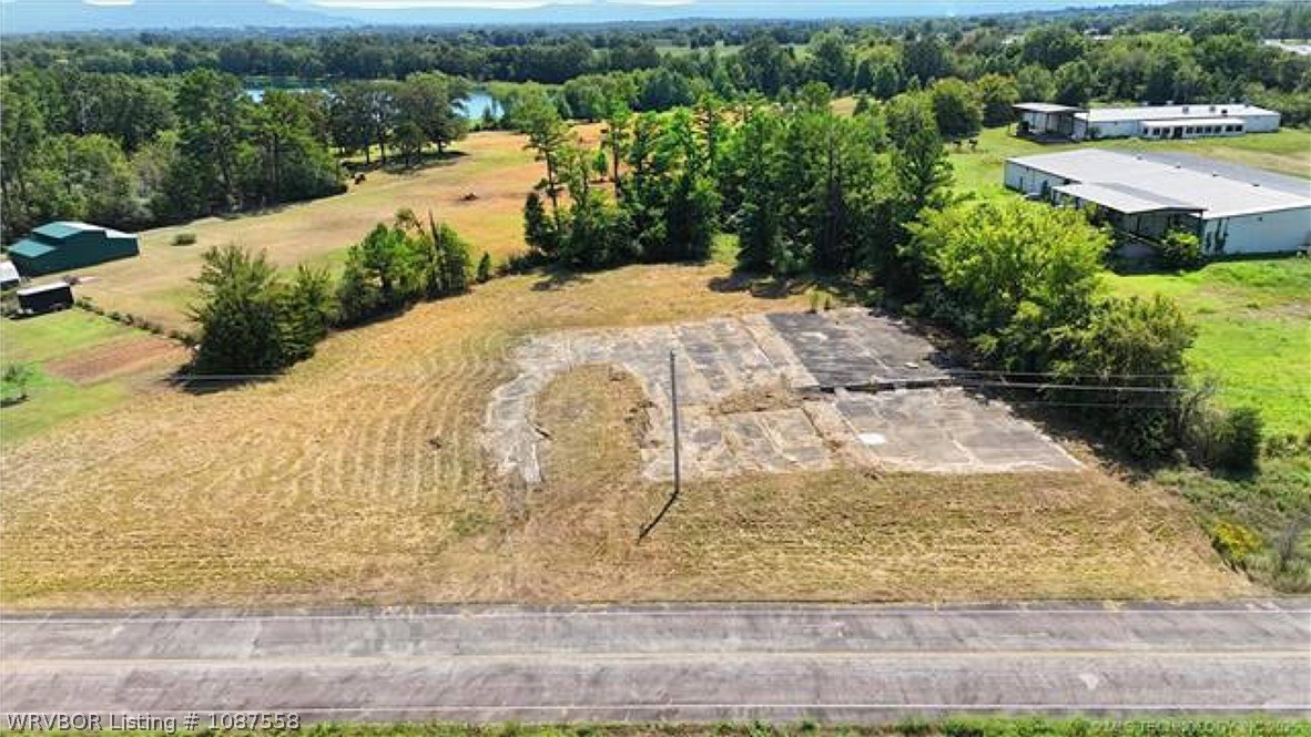 main property photo 17