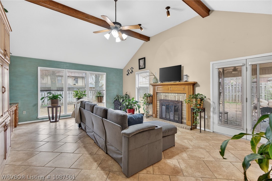 property viewer photo 31