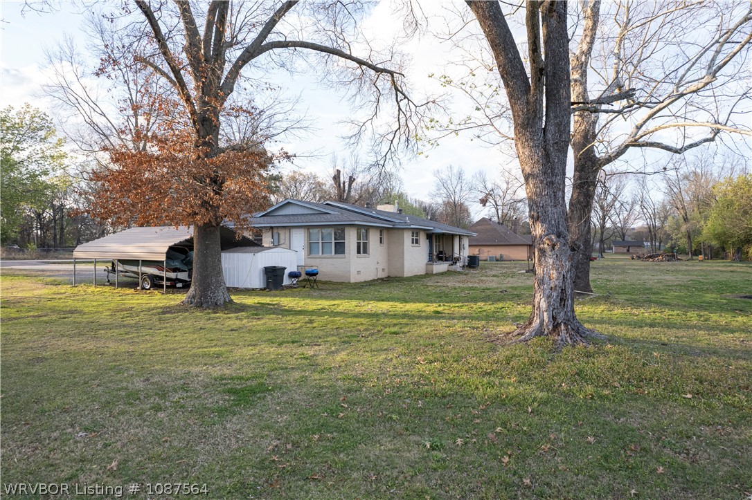 main property photo 25