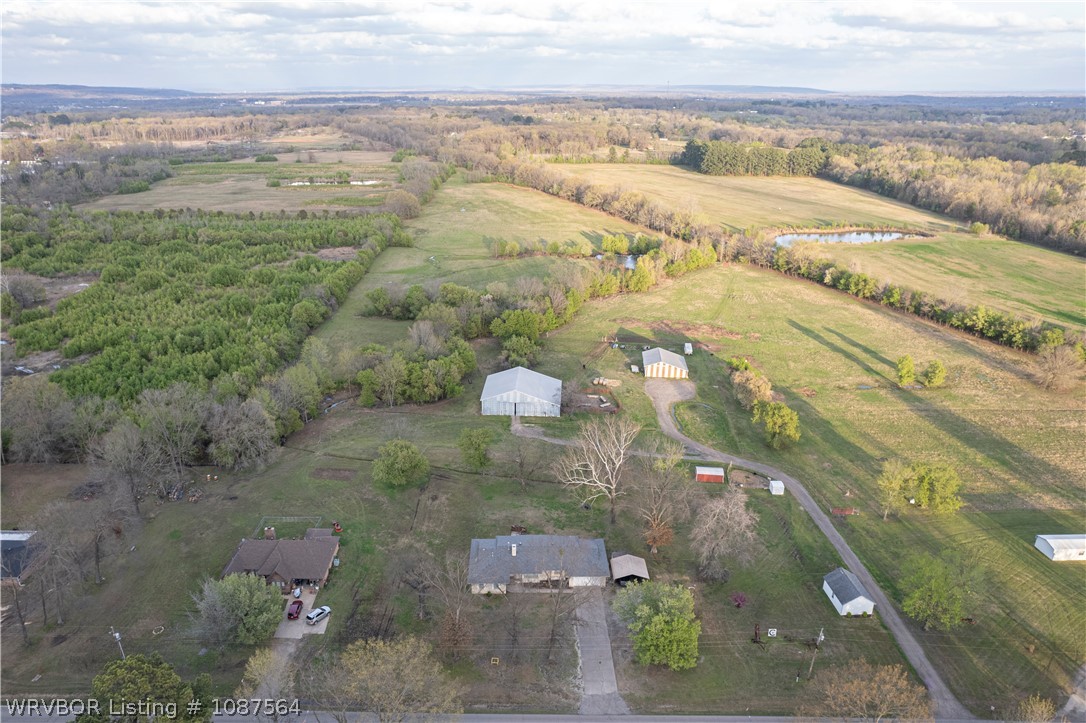 main property photo 31