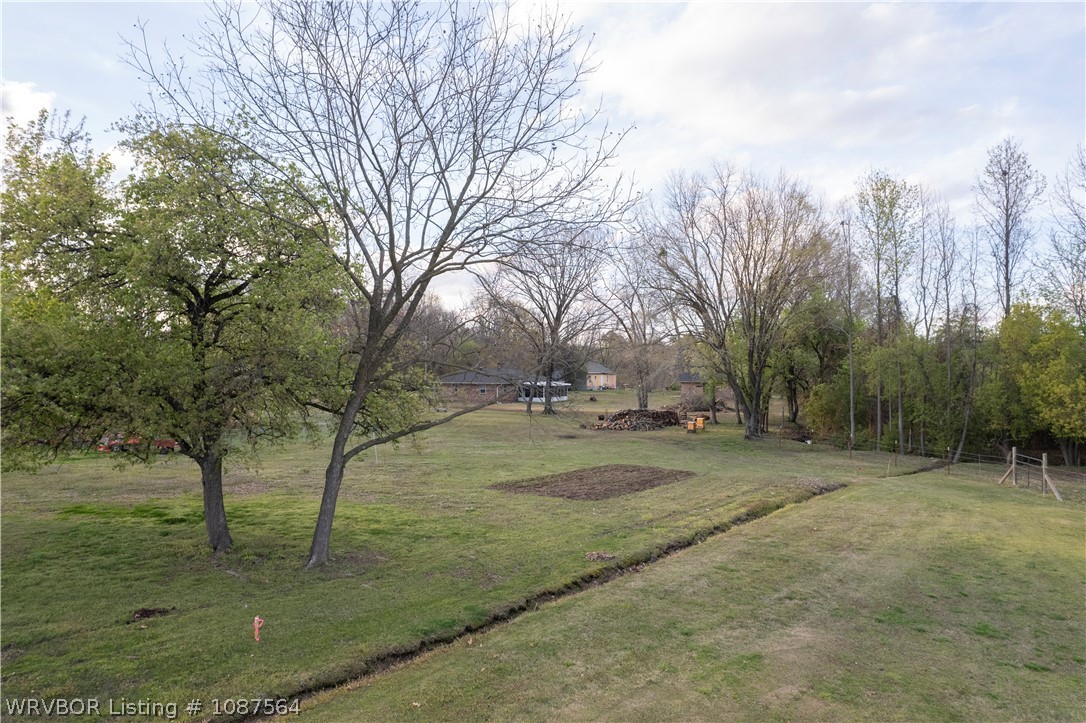 main property photo 38
