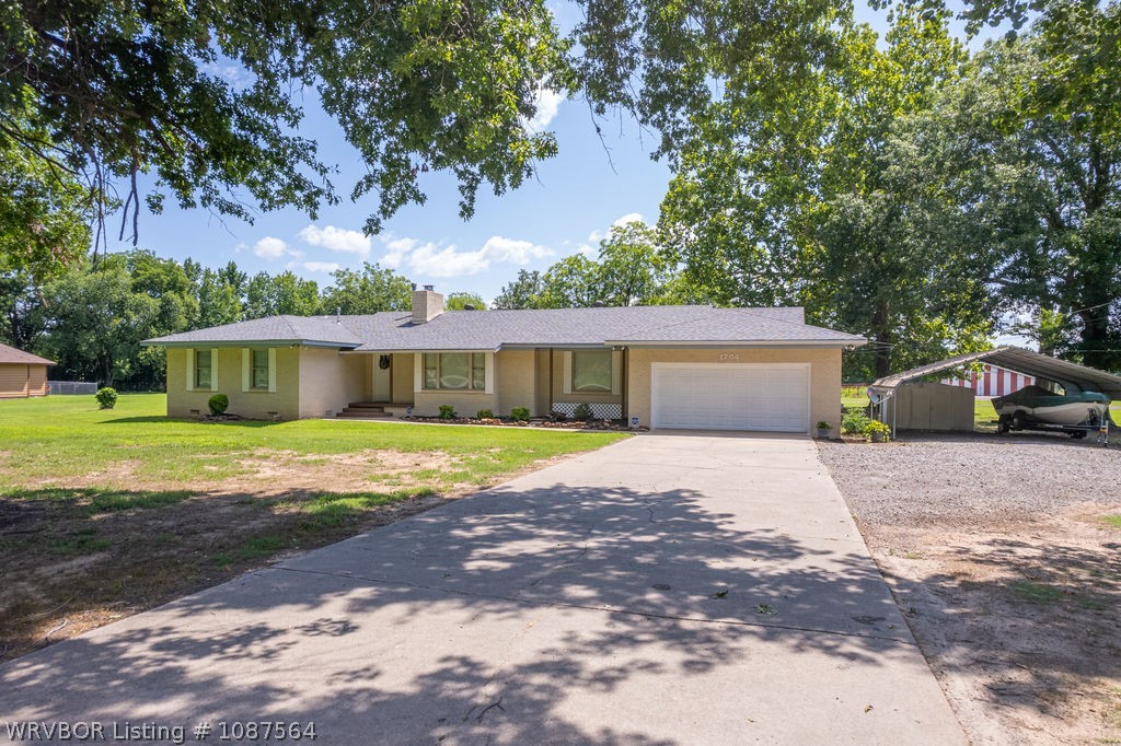 main property photo 49