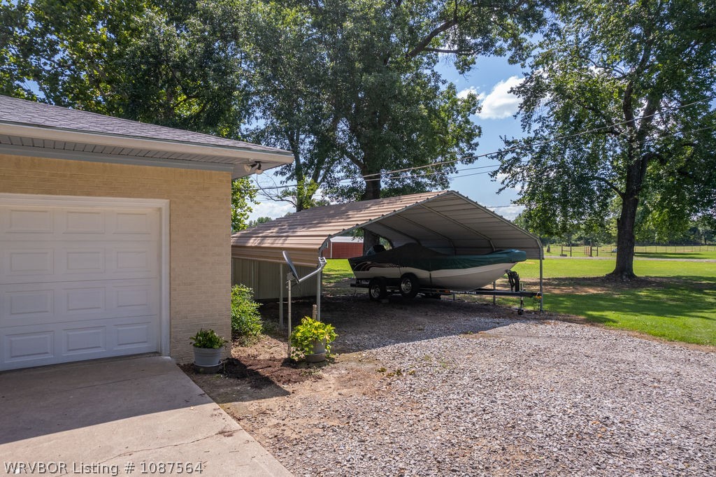 main property photo 51