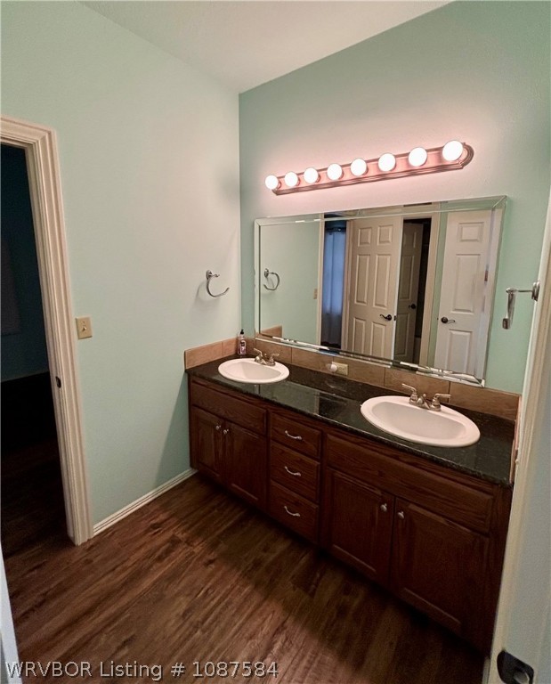 property viewer photo 19