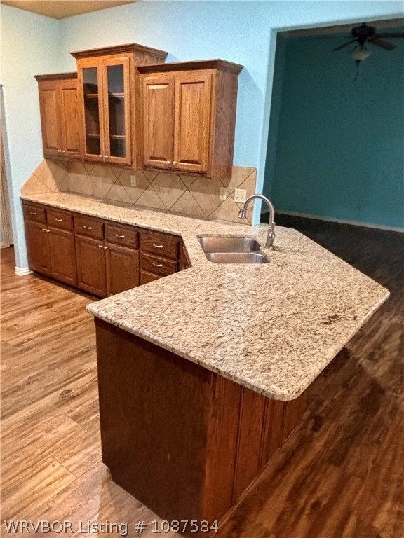 property viewer photo 9
