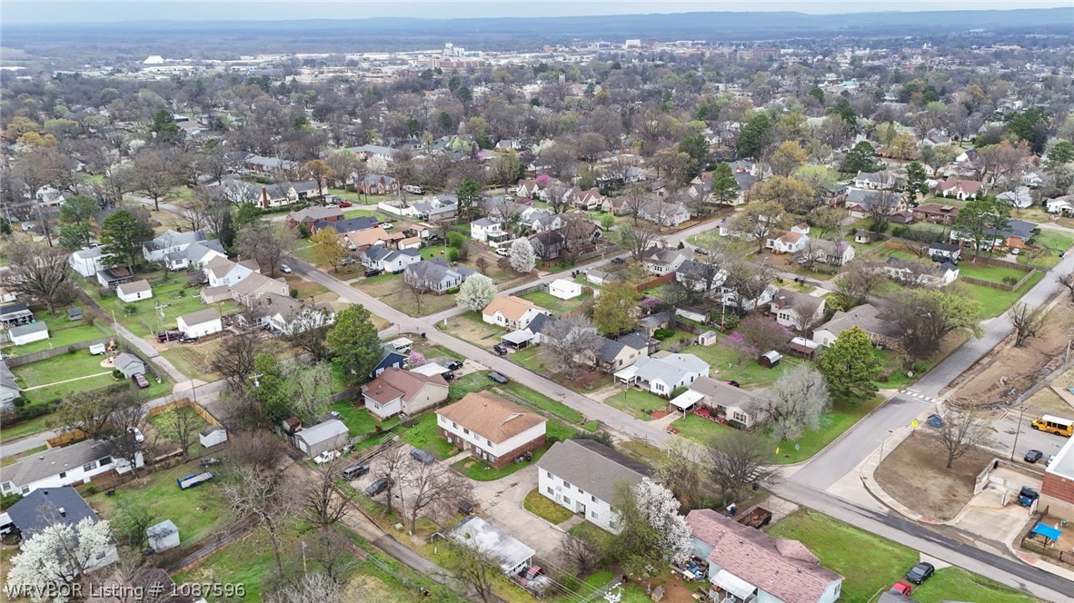 main property photo 23