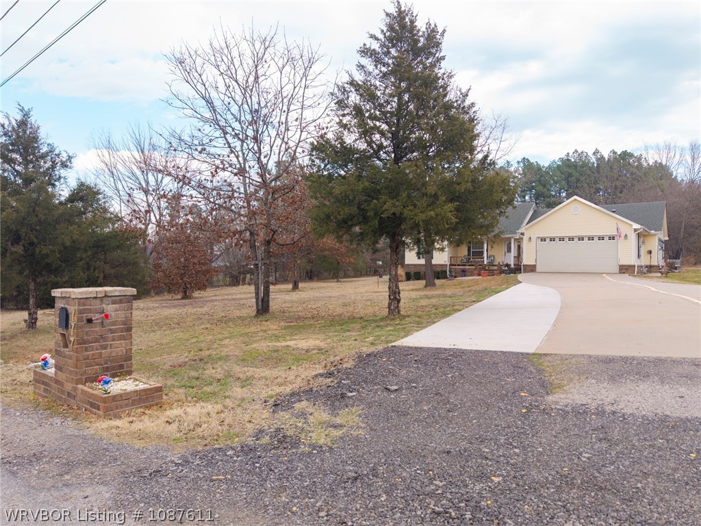 main property photo 4