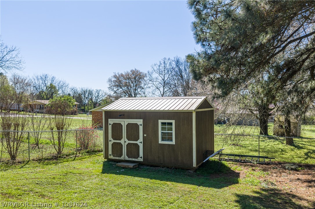 main property photo 47