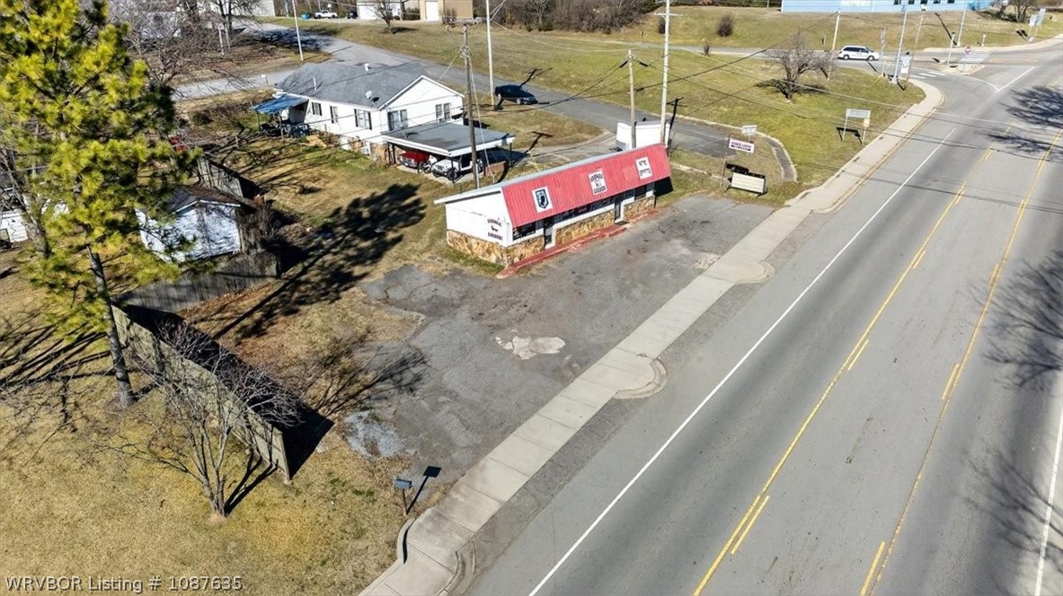 main property photo 24