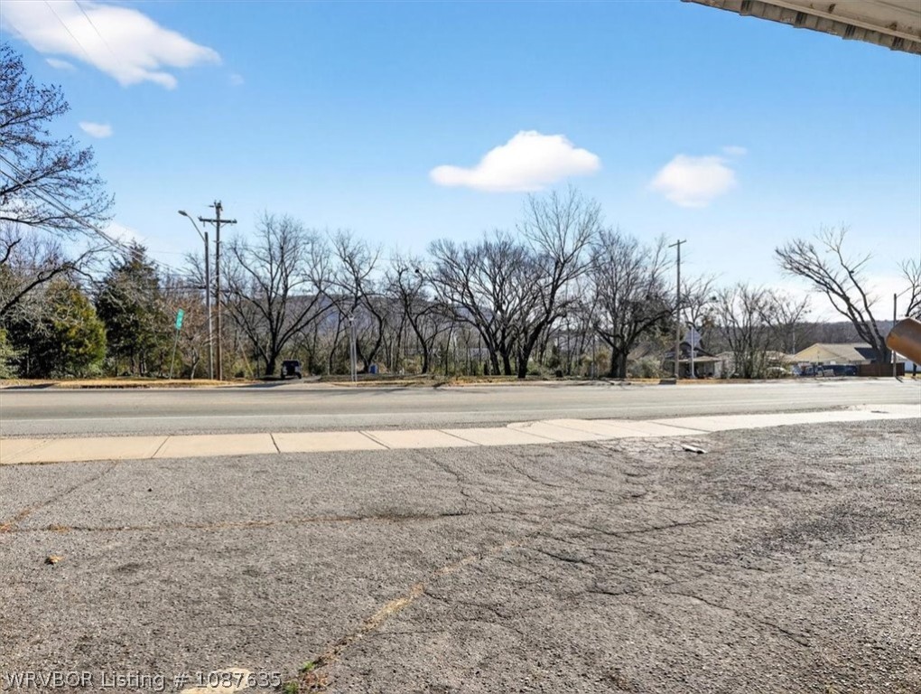 main property photo 7