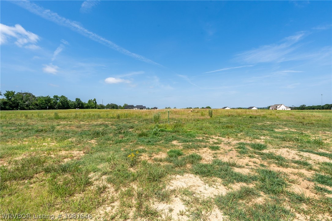 main property photo 6