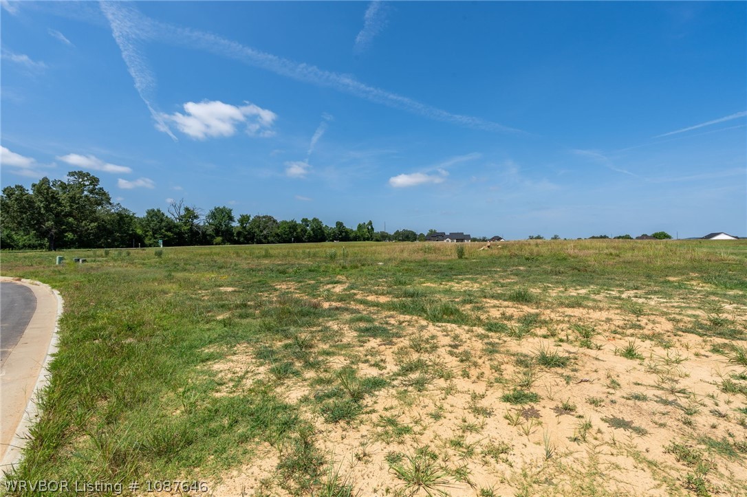 main property photo 7