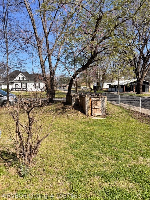 main property photo 34