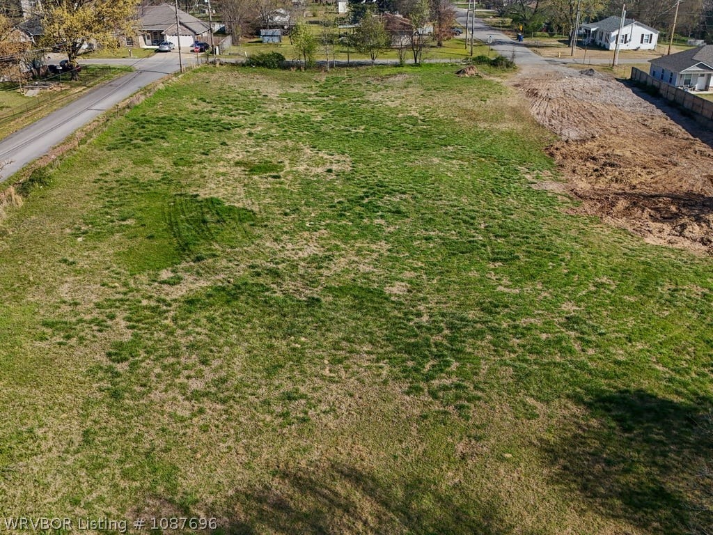 main property photo 6