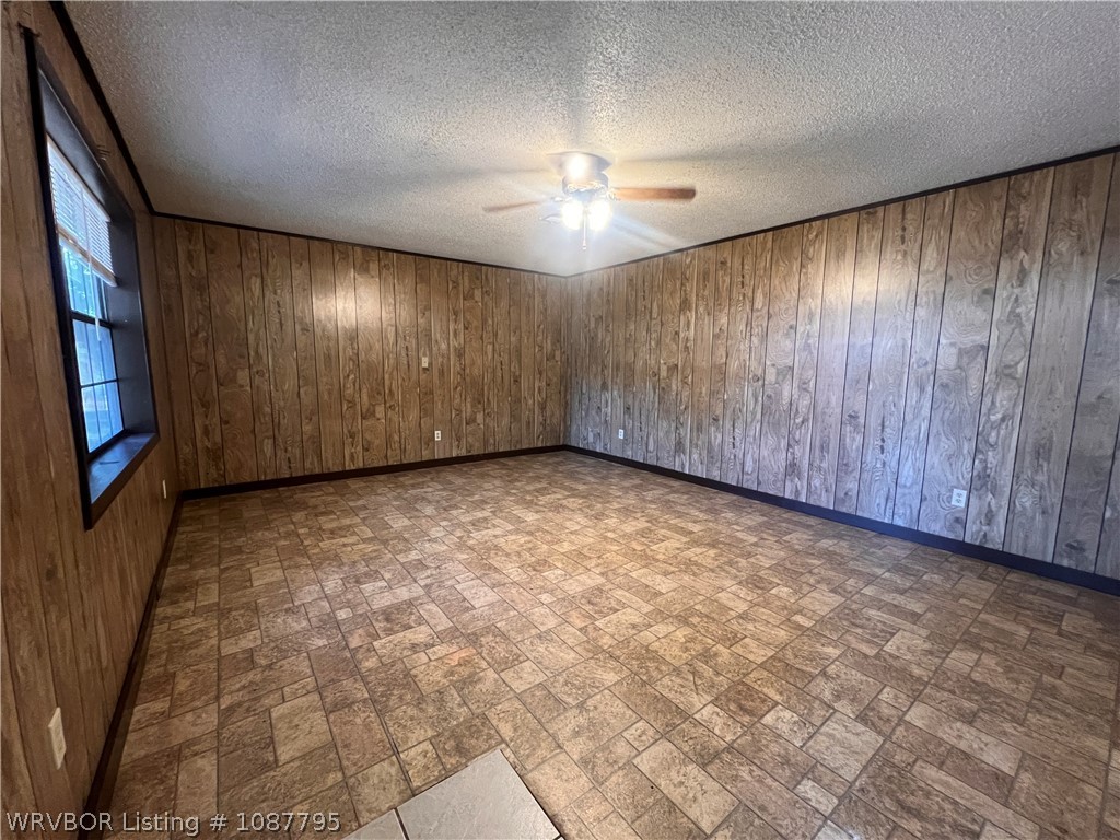 property viewer photo 11