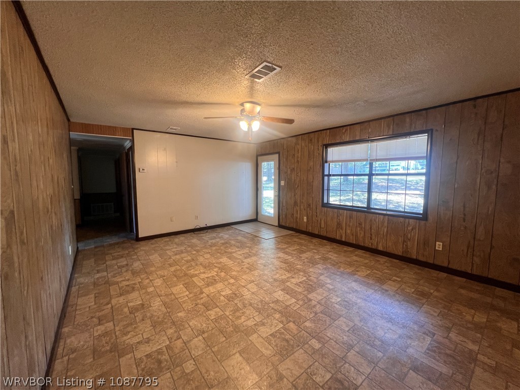 property viewer photo 12