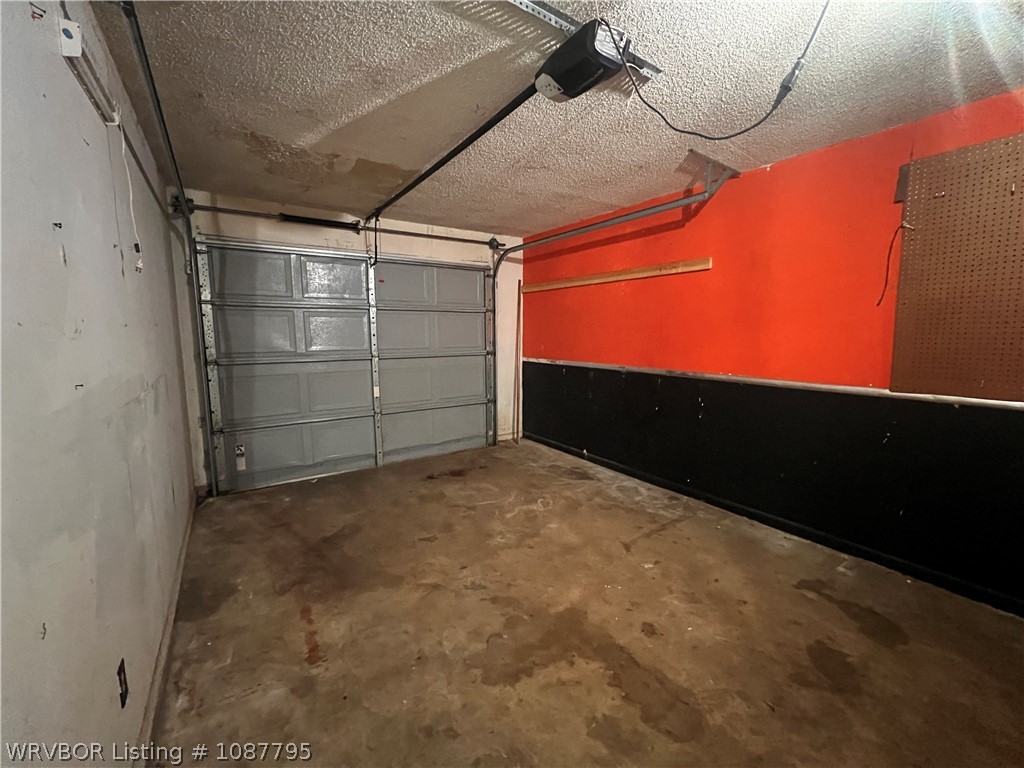 property viewer photo 27