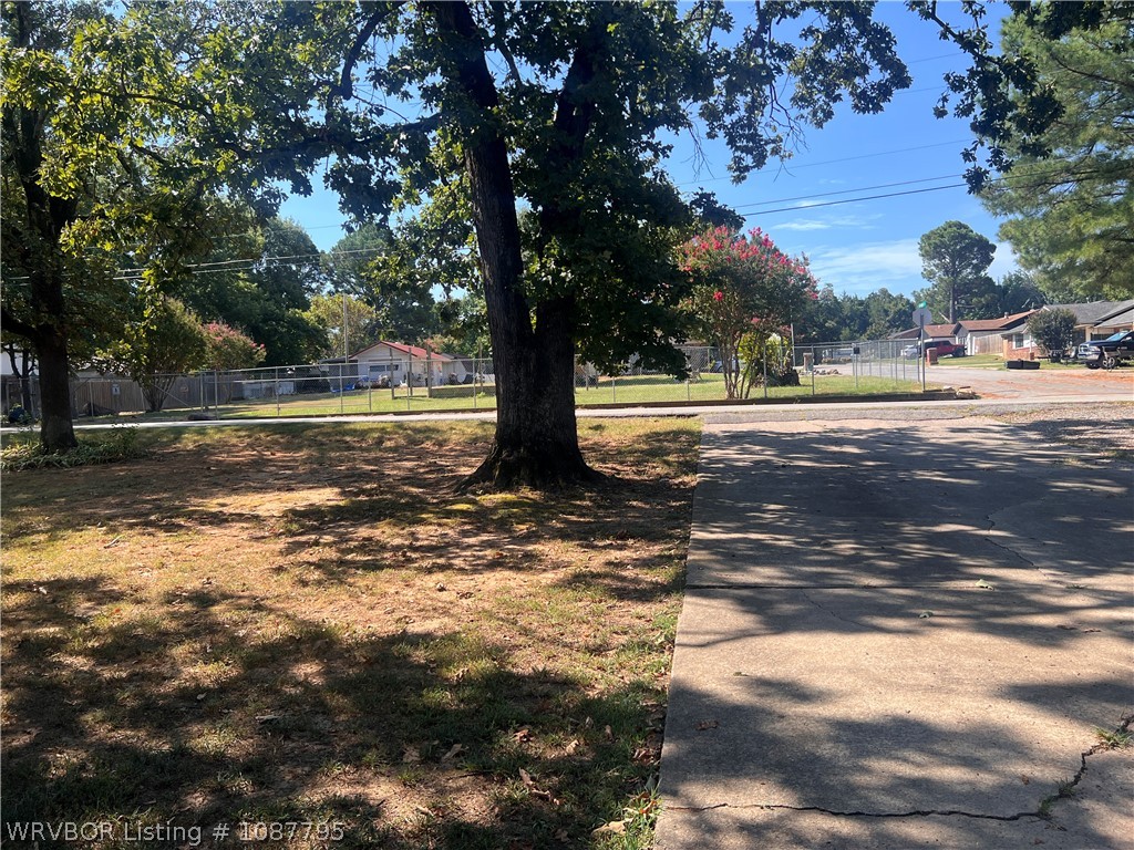 property viewer photo 7