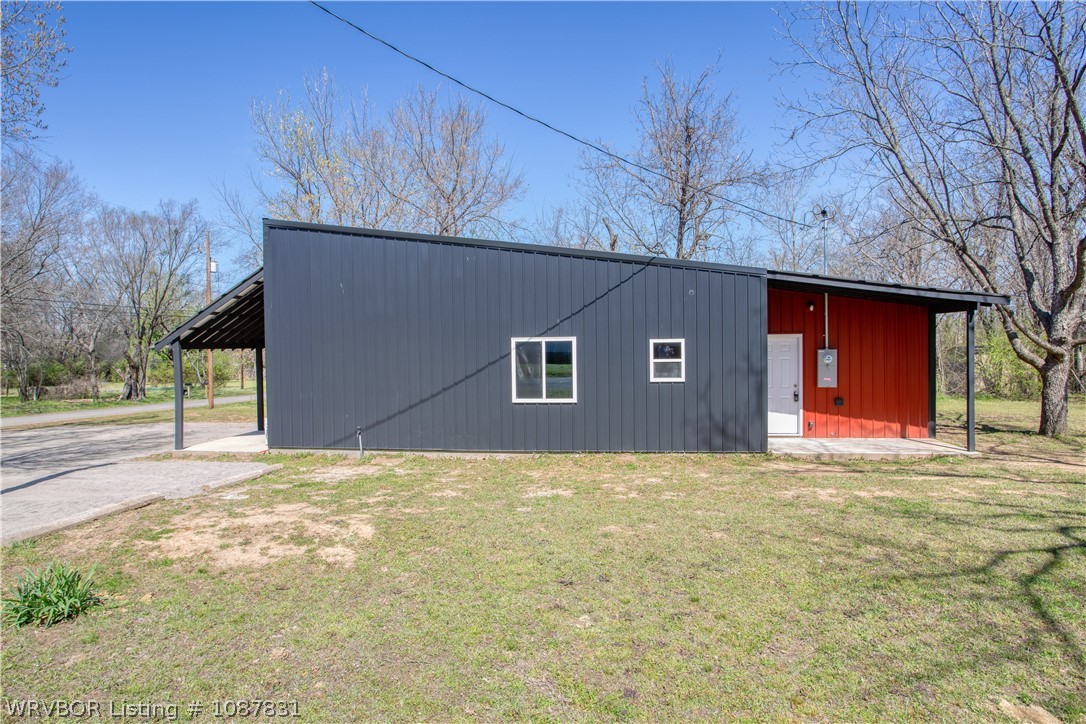 main property photo 21