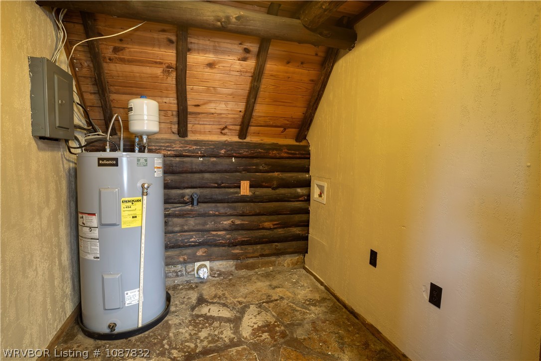 main property photo 16