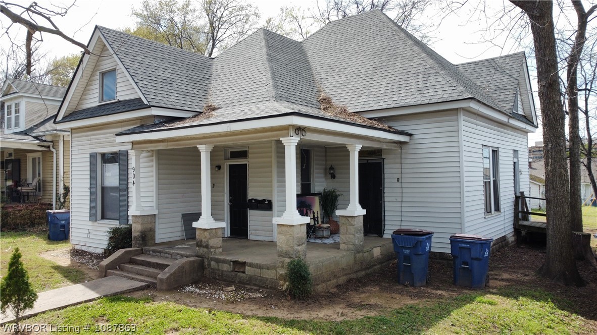 main property photo 2