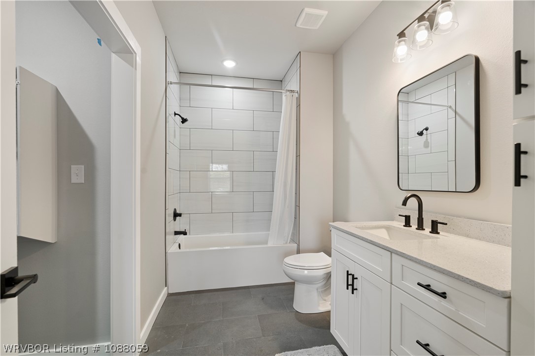 property viewer photo 15