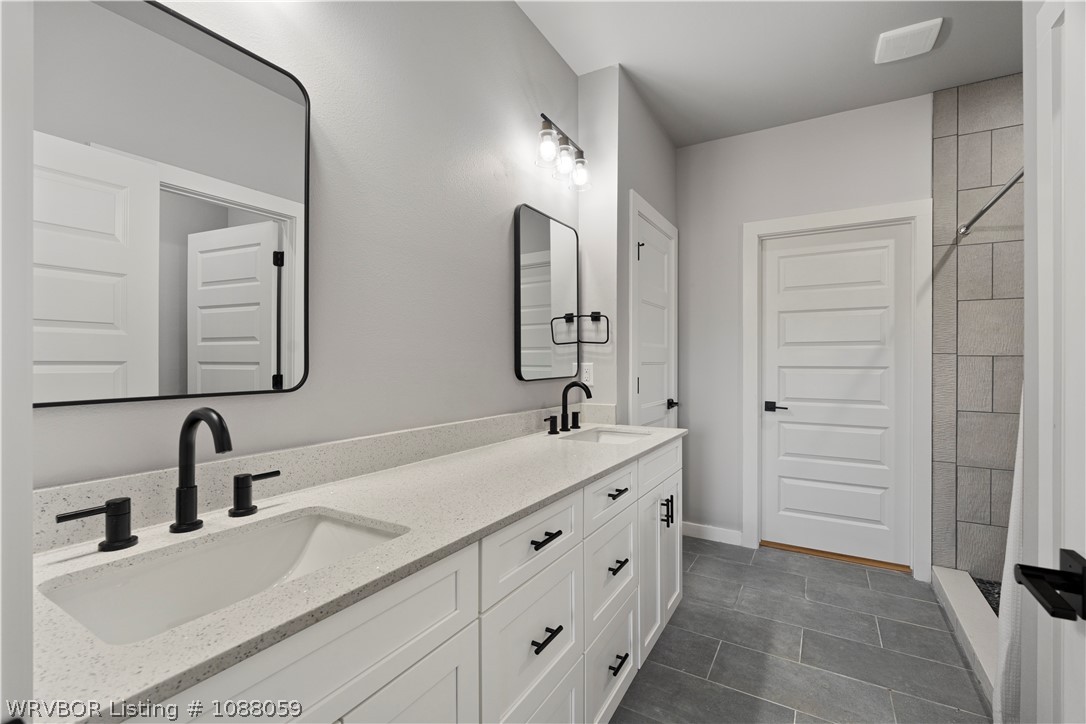 property viewer photo 19