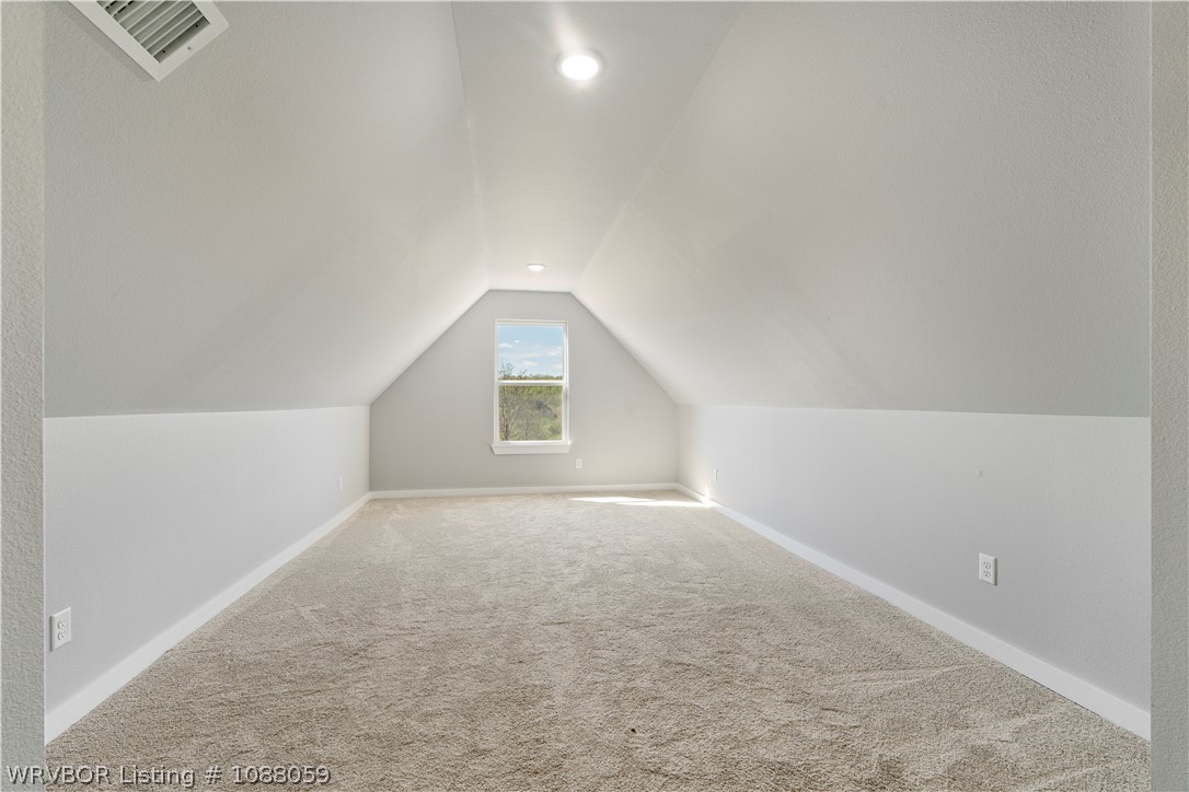 property viewer photo 25
