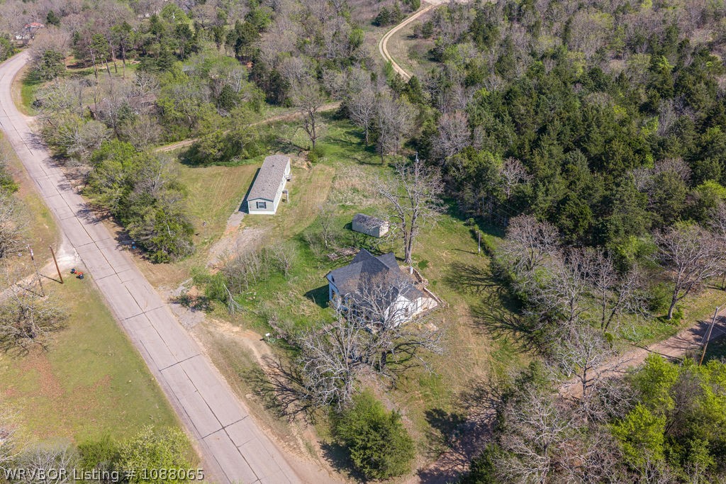 main property photo 28