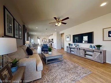 property viewer photo 4