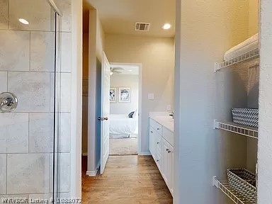 property viewer photo 9