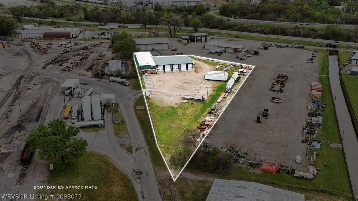 main property photo 4