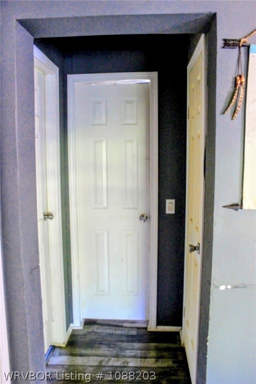 main property photo 31