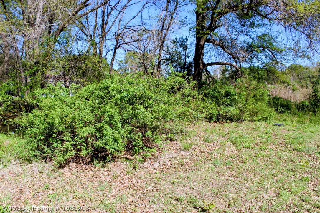 main property photo 43