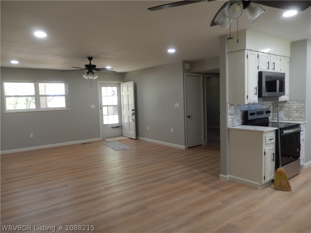 property viewer photo 11