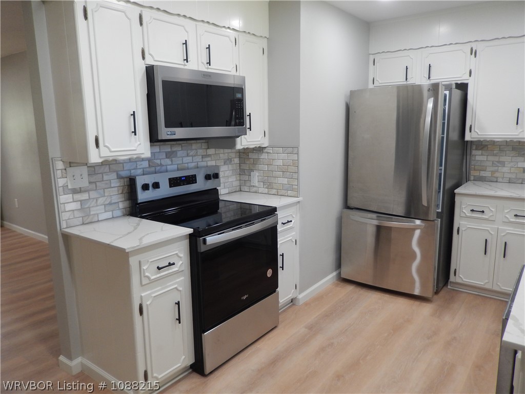 property viewer photo 12