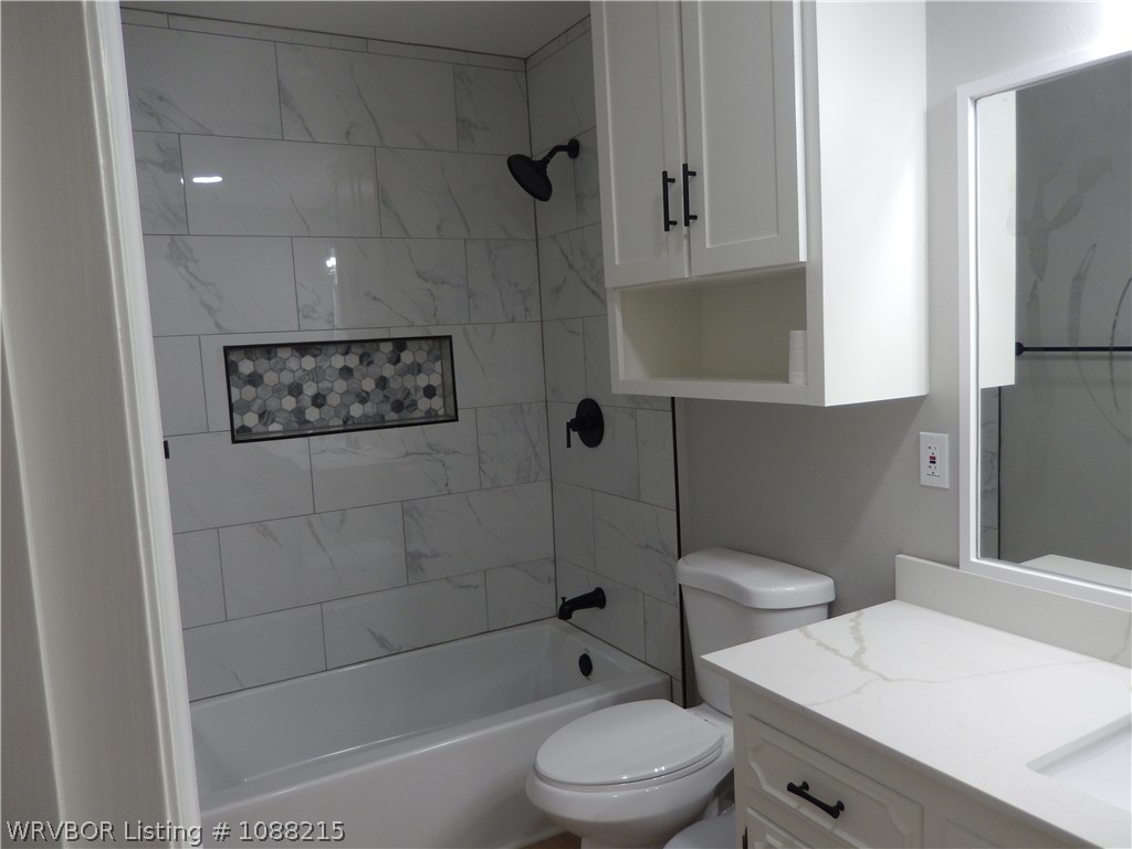 property viewer photo 17