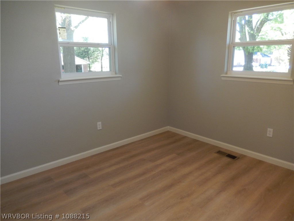property viewer photo 21