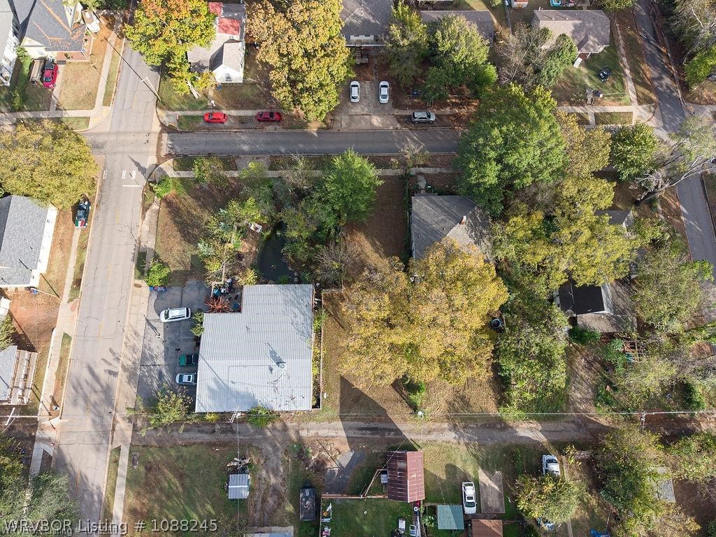 main property photo 14