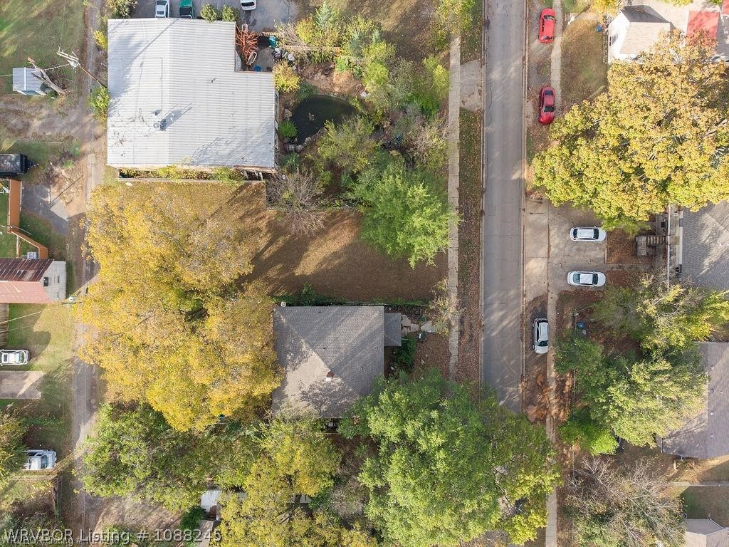 main property photo 9