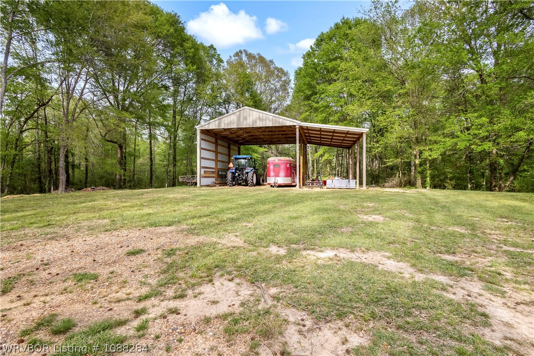 main property photo 34