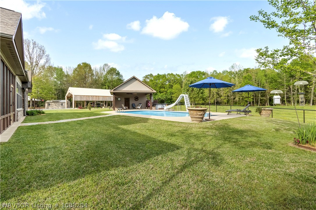 main property photo 43